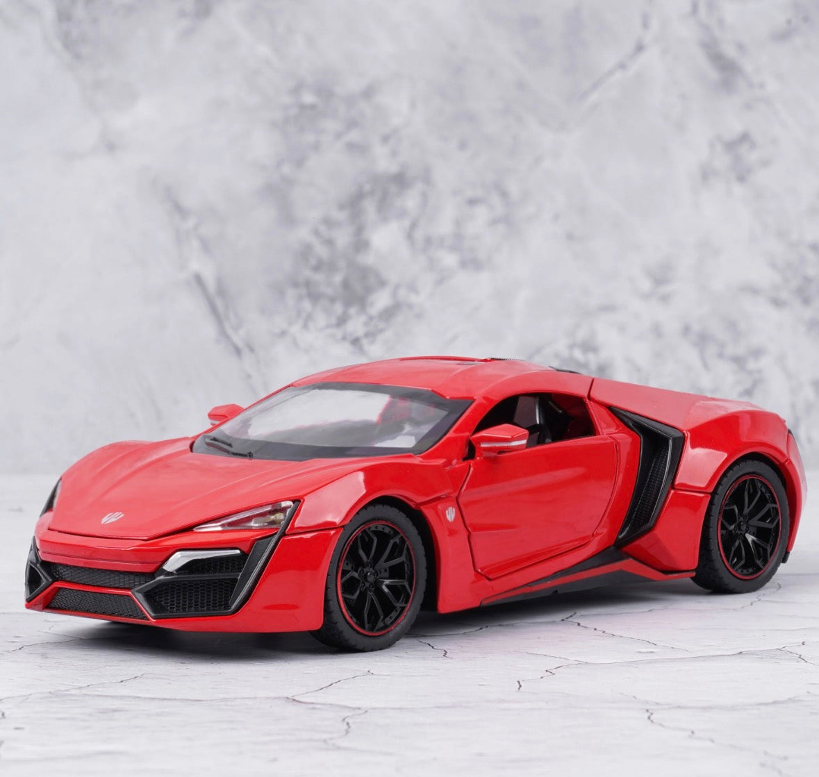 Lycan Hypersport 1:24 Scale Red