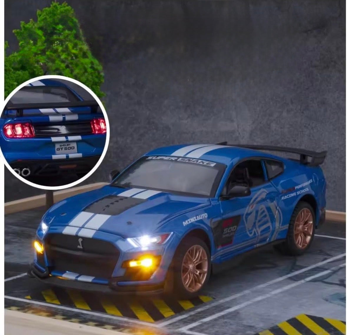 Mustang Shelby GT500 1:32 Scale Blue