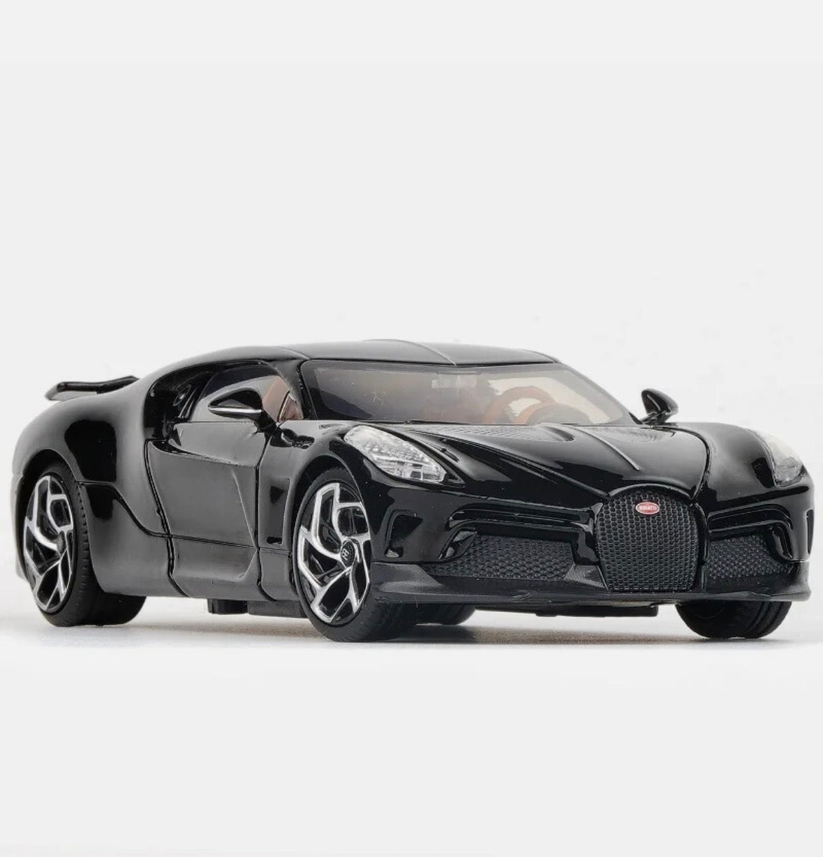 Bugatti LA Voiture Noire 1:32 Scale Black