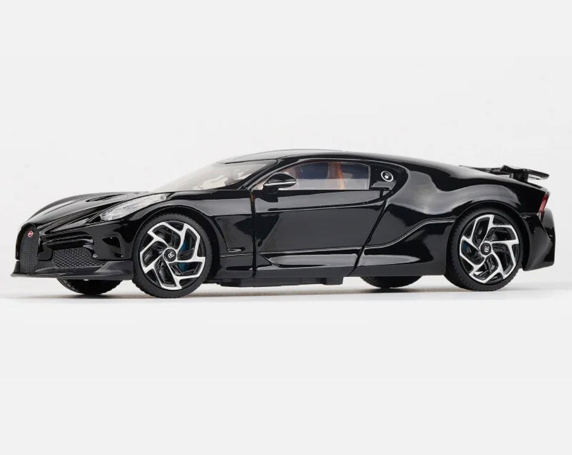 Bugatti LA Voiture Noire 1:32 Scale Black