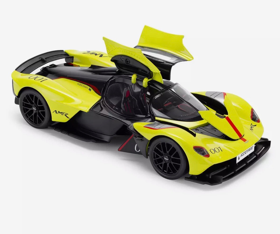 Aston Martin Valkyrie AMR 1:32 Scale Neon Green