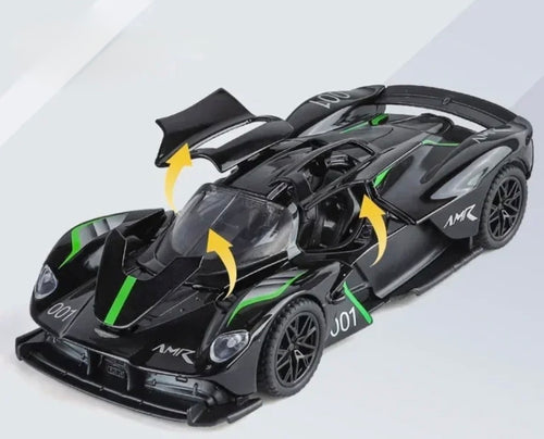 Aston Martin Valkyrie AMR 1:32 Scale Black