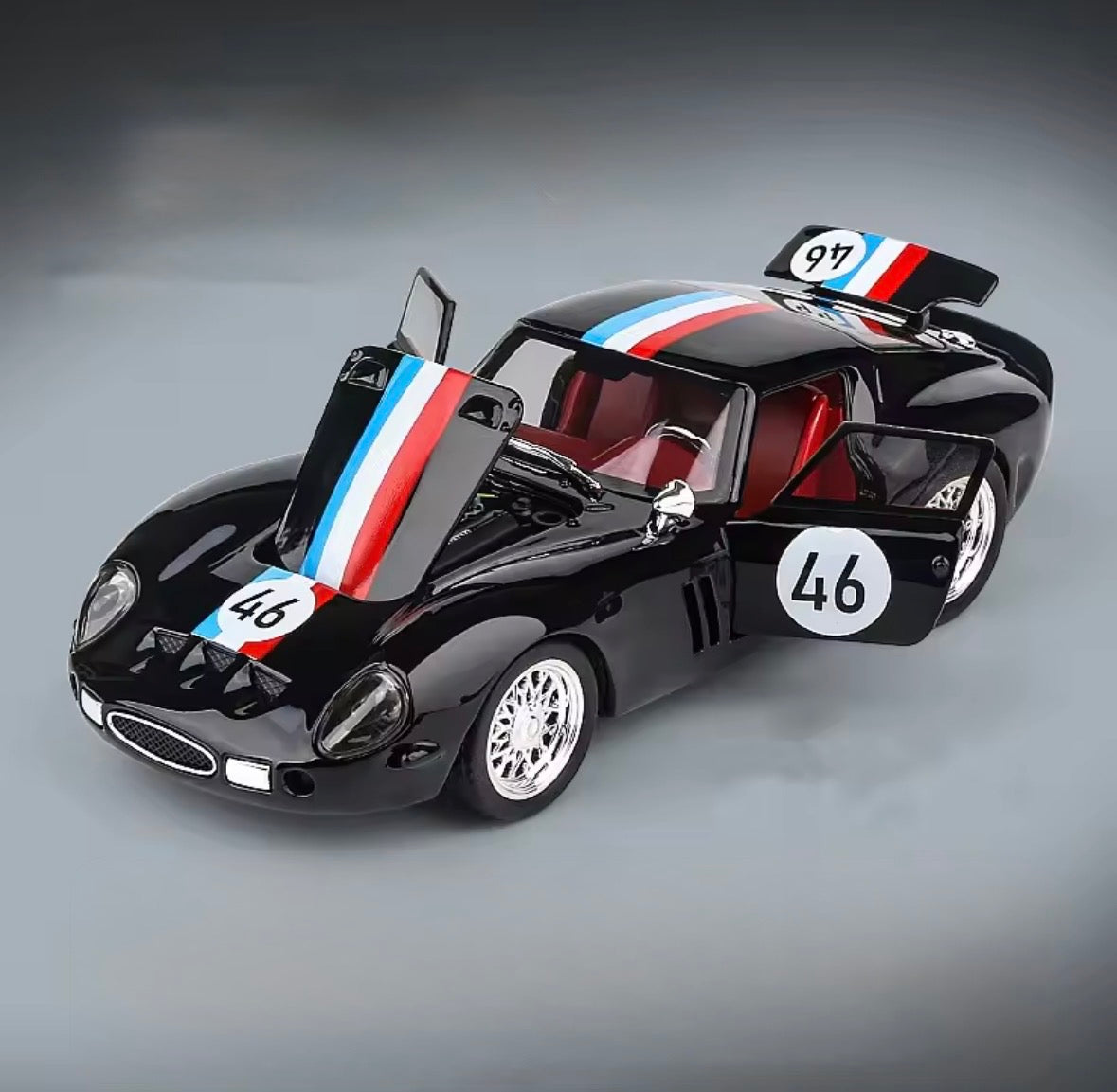 Ferrari 250 GTO 1:32 Scale Black