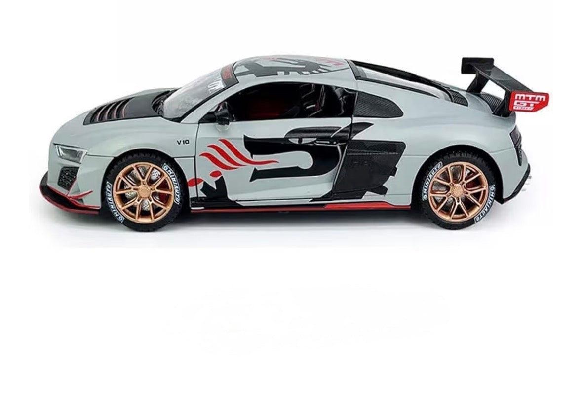 Audi R8 1:24 Scale Grey