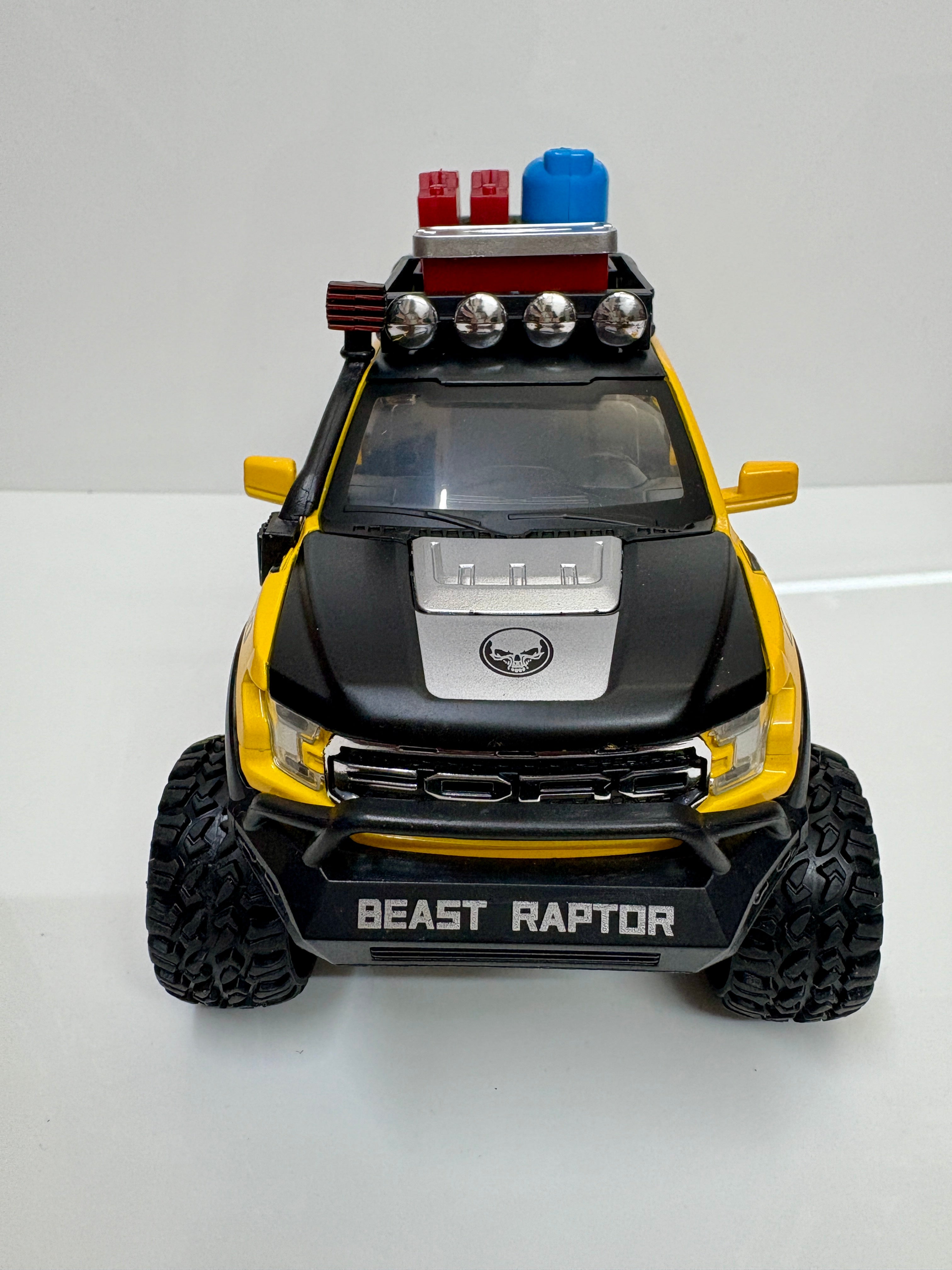 Ford Raptor F150 Truck 1:28 Scale Yellow