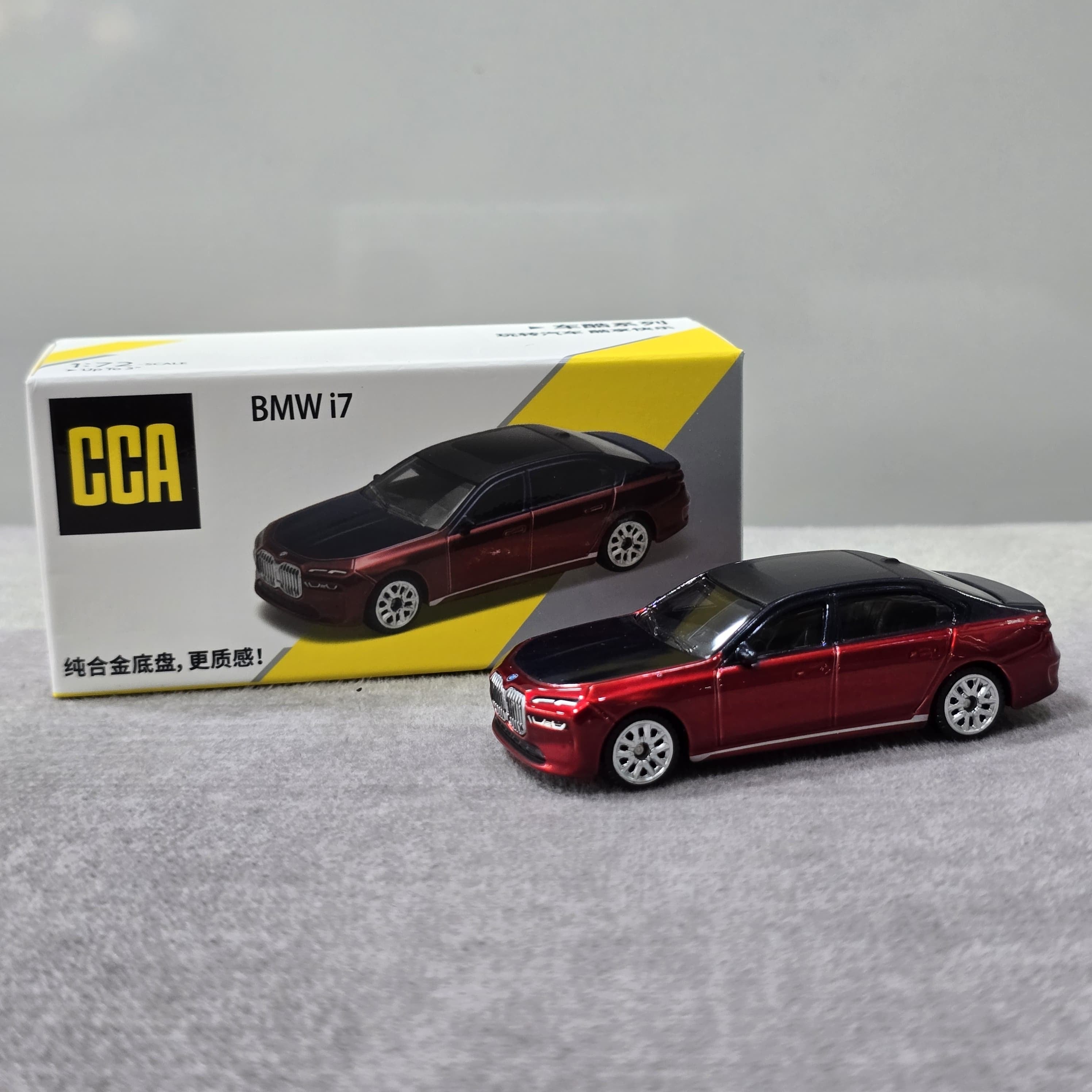 CCA BMW i7 1:72 Scale